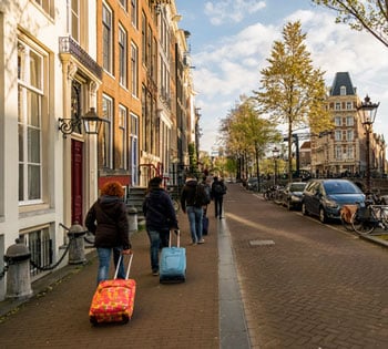 60 procent minder buitenlandse toeristen naar Nederland