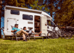 Campers een gevaar op de weg door overbelading